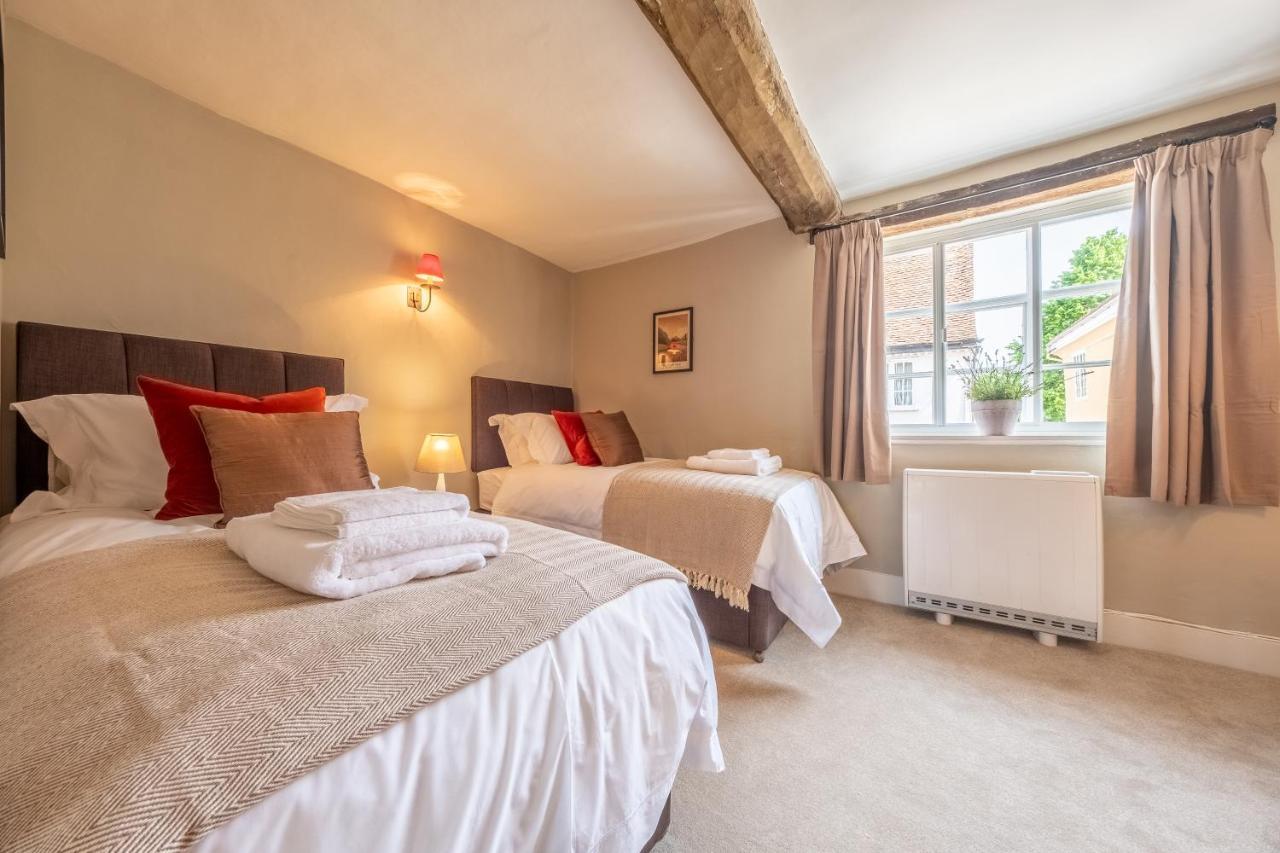 Heavenly 16Th Century Cottage In Pretty Rural Village - Swan'S Nest Boxford  Екстериор снимка